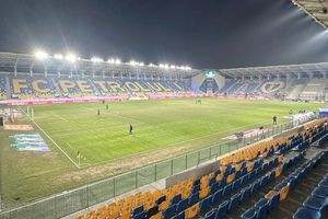 Petrolul - Universitatea Craiova, meciul care închide prima etapă din 2026 » Echipe de start + imagini de la stadion