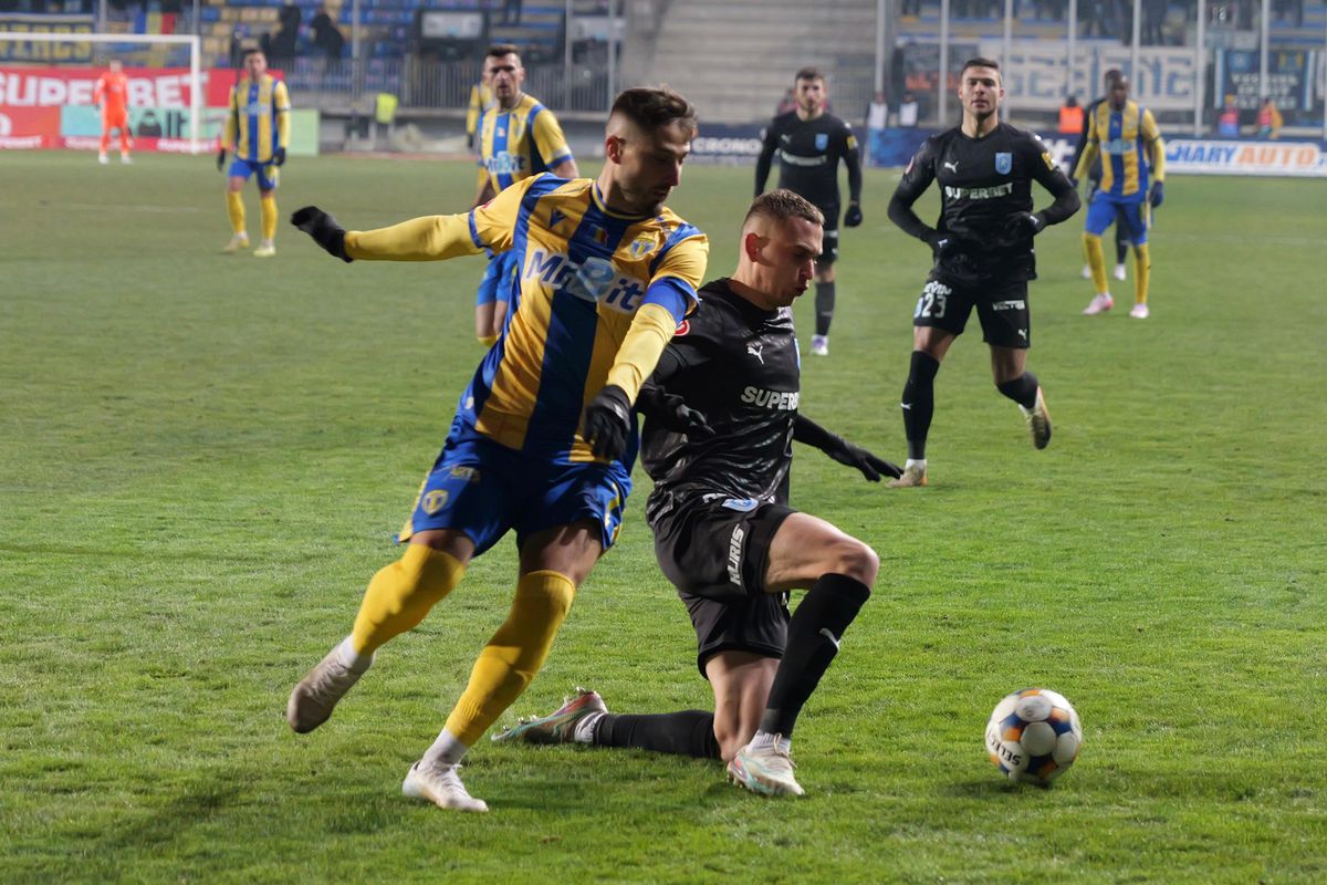 „Cel mai bun atacant din Superliga!”. Nsimba l-a impresionat