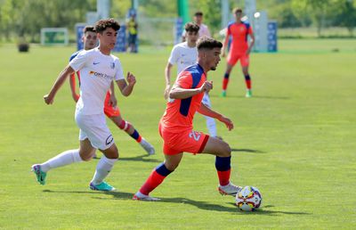 Puștiul ochit de MM în 2023 revine la FCSB: „Mult succes în continuare!”