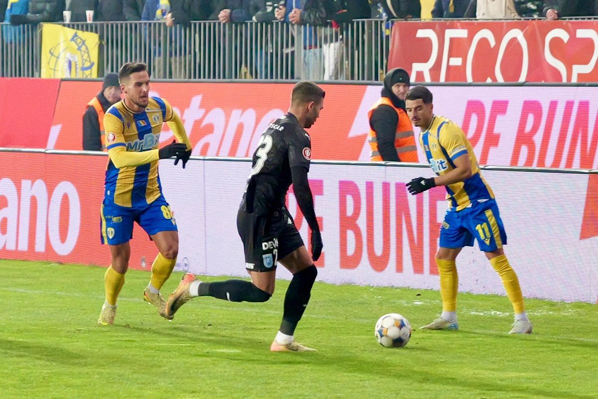 „Cel mai bun atacant din Superliga!”. Nsimba l-a impresionat