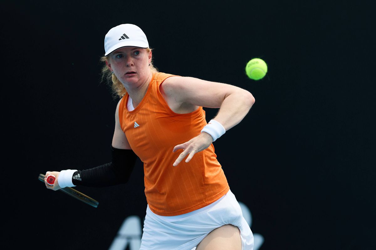 Emoționant! Cum s-a descurcat la Australian Open jucătoarea cu opt degete la mâini și șapte la picioare