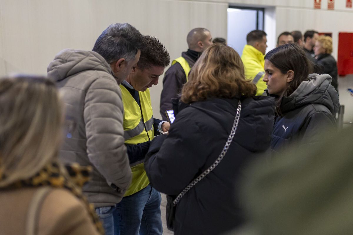 Atenție, imagini cu impact emoțional! Tragedie feroviară la Adamuz cu zeci de victime