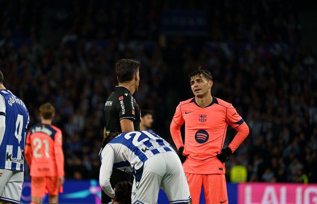 De Jong și Hansi Flick și-au vărsat nervii pe arbitru: „Nu cumva e ăla care sezonul trecut...”