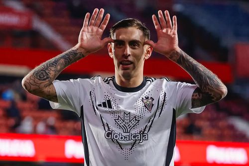 Jefte Betancor va da piept cu Barcelona în Cupa Spaniei // FOTO: Instagram