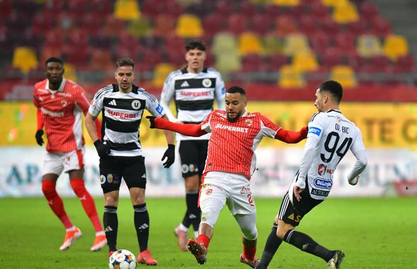 Fostul atacant al lui Dinamo se bucură de ce vede la roș-albi, dar remarcă o greșeală în strategie: „E greu acum”