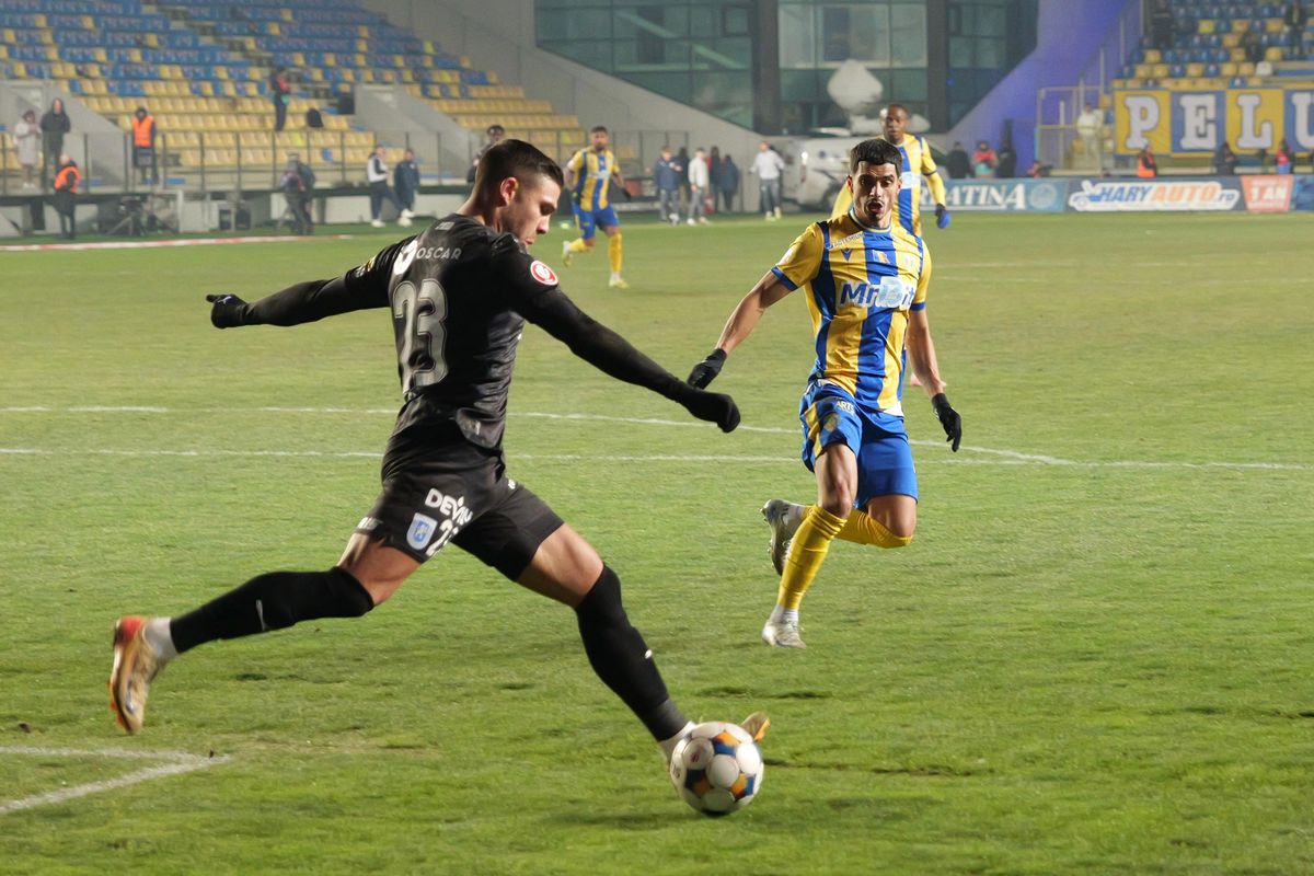 „Cel mai bun atacant din Superliga!”. Nsimba l-a impresionat