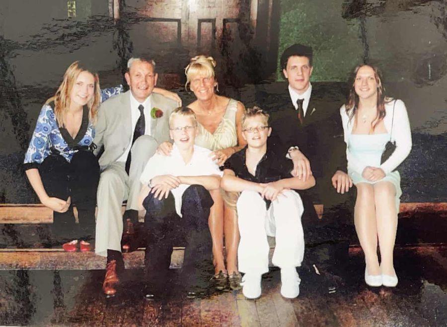 „Mă hărțuiau la școală doar pentru că eram diferit” » Povestea copilului autist care a devenit cel mai puternic om din lume