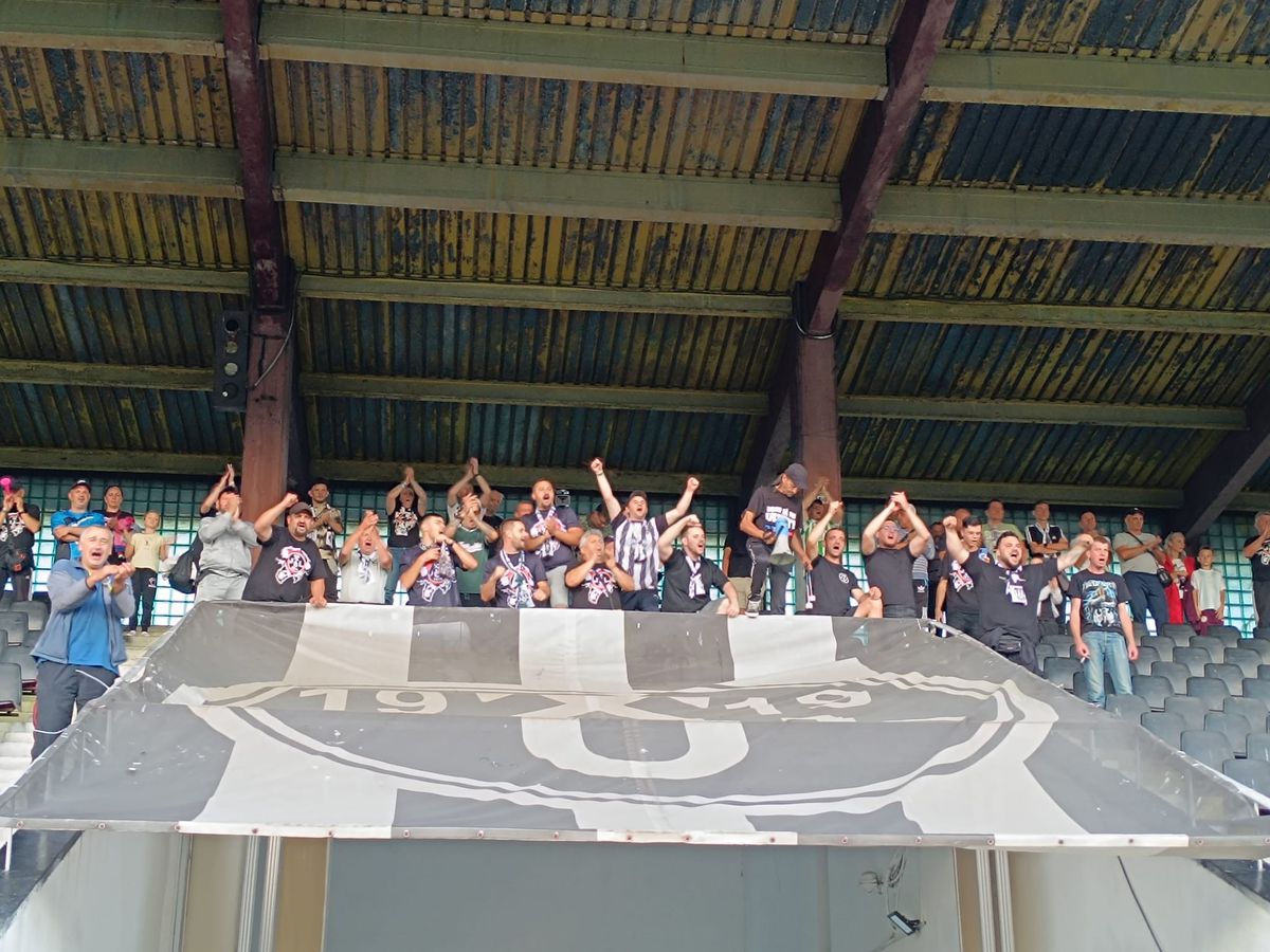 Ce variante de stadion are Corvinul pentru Superliga: ar putea juca pe o arenă istorică, absentă de 19 ani din prima ligă