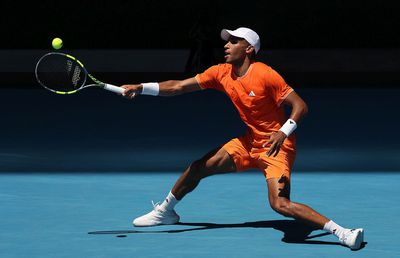Numărul 8 mondial, nevoit să abandoneze în primul tur al Australian Open: „Nu găsesc motivele pentru care se întâmplă asta”