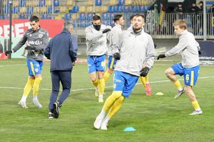 Petrolul - Universitatea Craiova » Baiaram e rezervă! Câți spectatori înfruntă frigul de la Ploiești