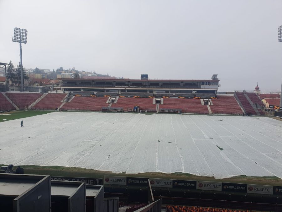 CFR Cluj - Sevilla // FOTO EXCLUSIV Clujenii au protejat gazonul pentru duelul cu spaniolii » Cum arată acum terenul