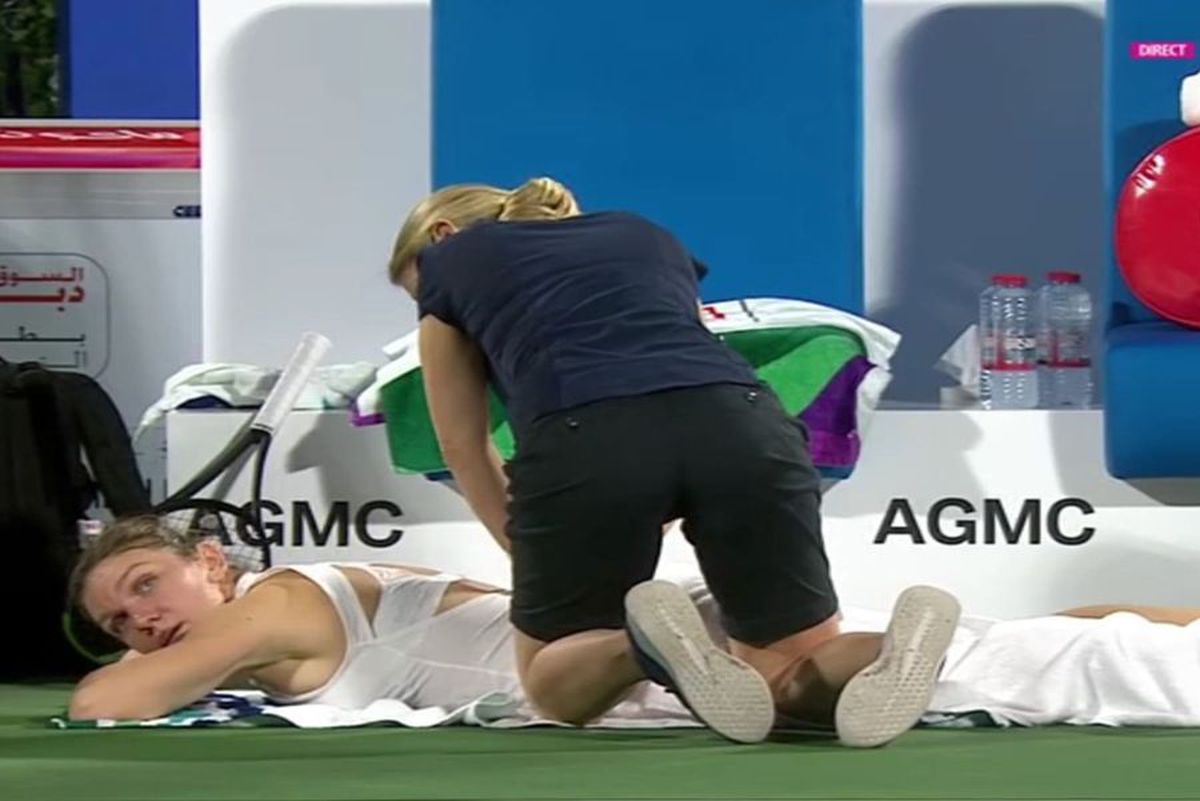 SIMONA HALEP - ONS JABEUR // FOTO Halep, probleme medicale la Dubai