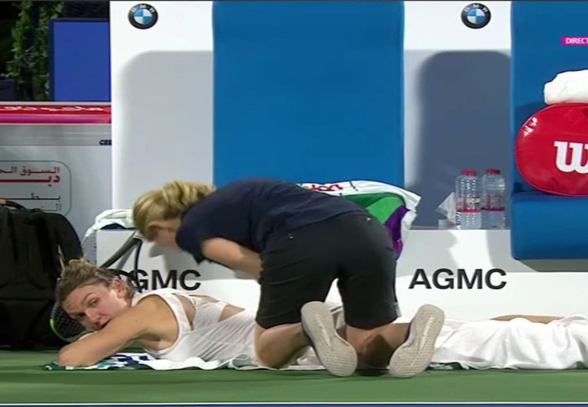 SIMONA HALEP - ONS JABEUR // FOTO Halep, probleme medicale la Dubai! Durerile la spate i-au dat emoții Simonei