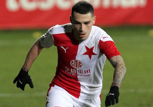 Nicolae Stanciu (27 de ani, mijlocaș ofensiv) a avut o ocazie și a oferit și o centrare de gol, neconcretizate pe tabelă de Slavia Praga în meciul cu Leicester (0-0)