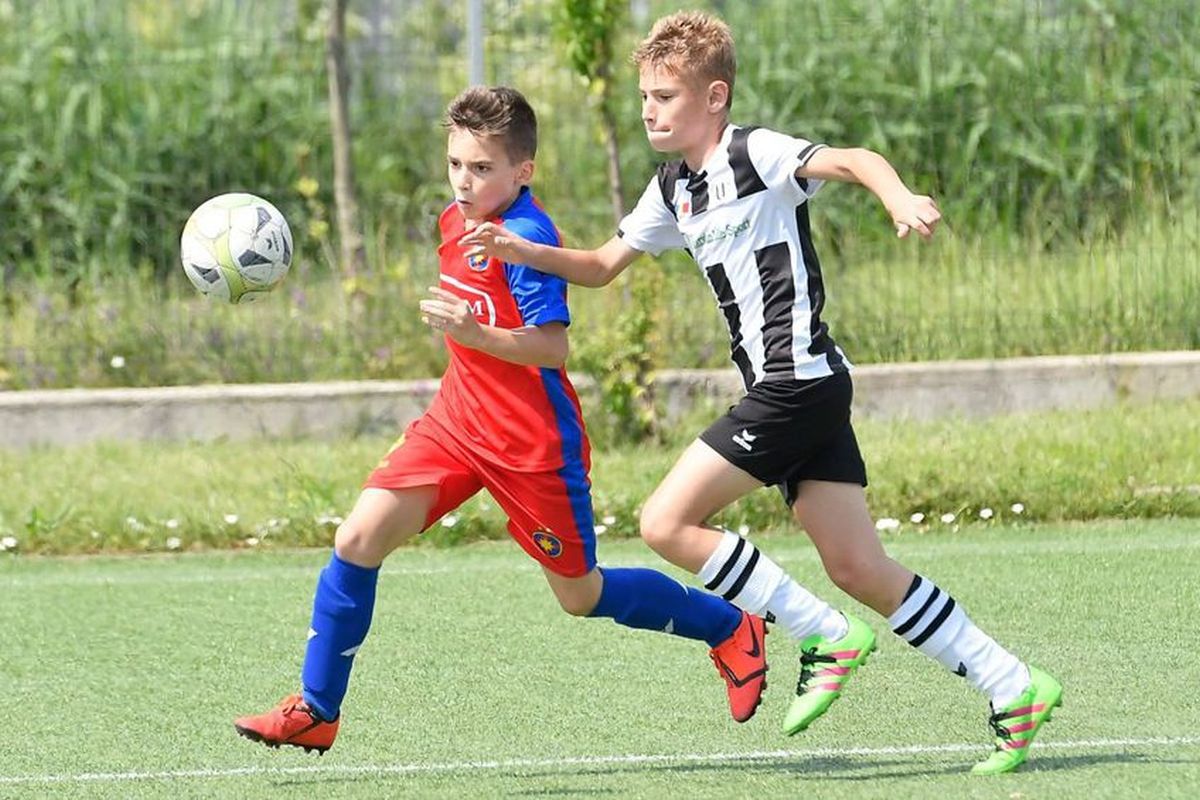 Decizie de ultim moment la FCSB » Anunțul lui Becali: „Am luat o hotărâre. Intru în banii mei și nu-mi place”