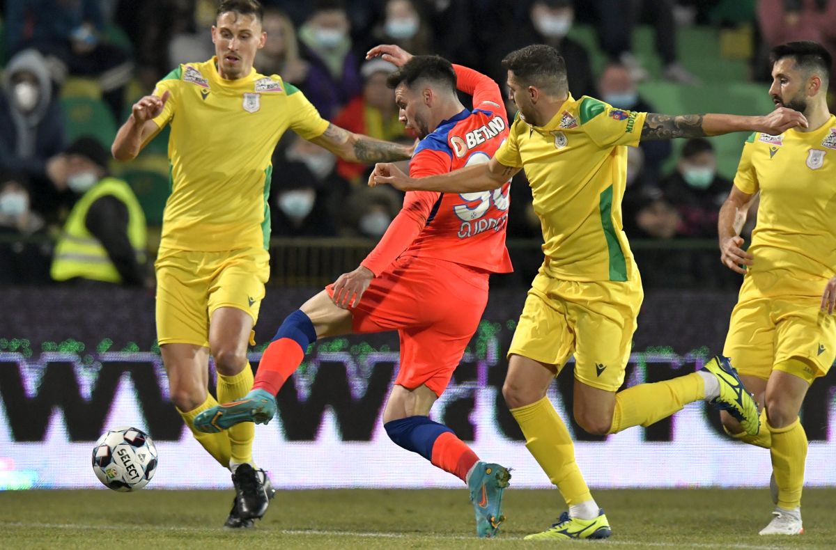 Roș-albaștrii sunt îngrijorați: „Cu echipele astea a pierdut Steaua campionatul sezonul trecut”