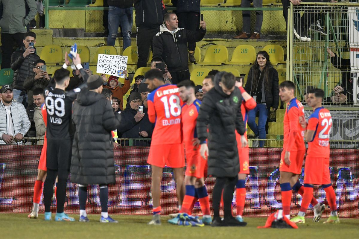 Strategie de transferuri ciudată la FCSB: „L-am văzut și mi-a plăcut. Ăsta cu B... Ce joacă? Îl facem fundaș central”