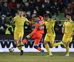 Un jucător de la FCSB, cel mai slab de pe teren în meciul cu CS Mioveni » Cât a luat fotbalistul criticat de Becali