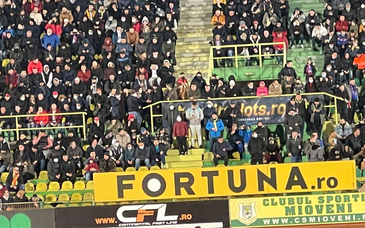 Au încălcat legea la CS Mioveni - FCSB » Ce s-a întâmplat în tribune