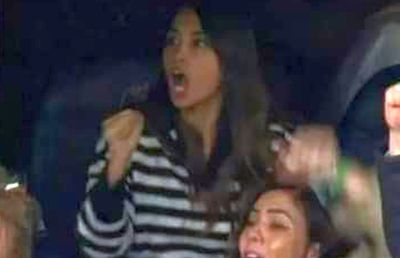 Toate camerele TV au fost pe Antonela Roccuzzo, imediat după supergolul lui Messi din PSG - Lille