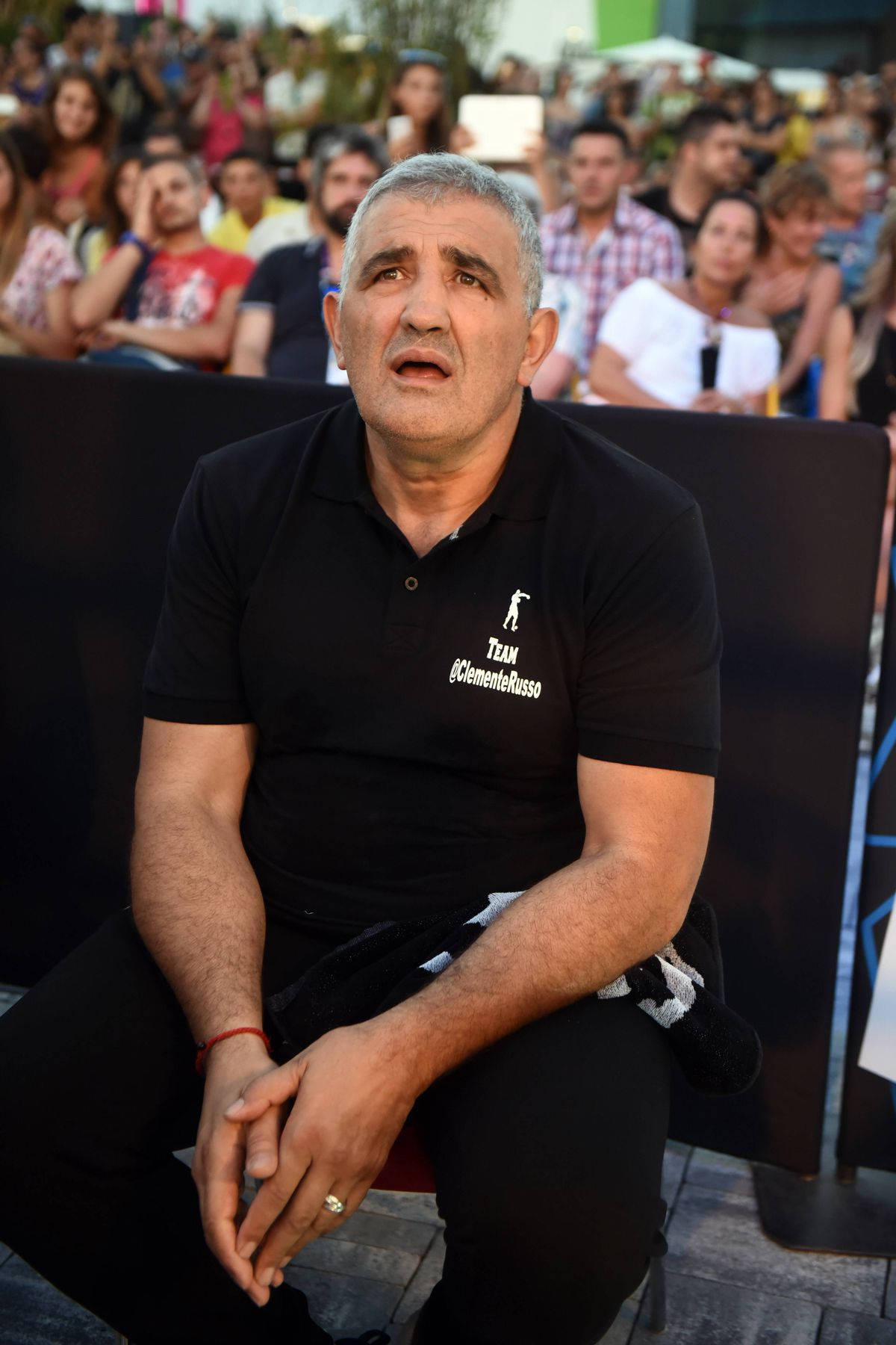 „Am dat mâna cu șeful mafiei Gambino” » Interviu de la Ploiești cu o legendă a boxului: acuzat de aranjament pentru a ajunge la Mike Tyson