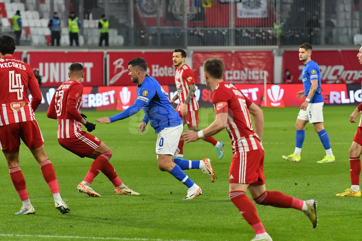 Reacție virulentă după arbitrajul din Sepsi - Farul: „E o porcărie! A dat pentru că avea conștiința încărcată”