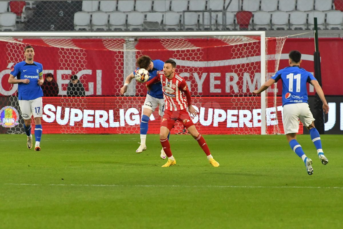 Reacție virulentă după arbitrajul din Sepsi - Farul: „E o porcărie! A dat pentru că avea conștiința încărcată”