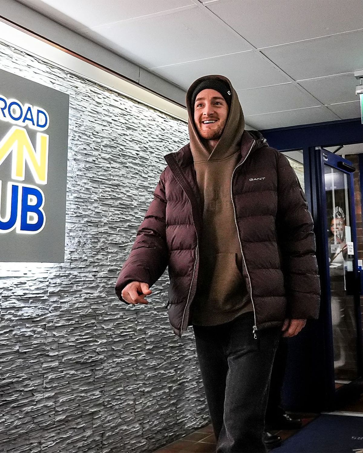 Tom Lockyer reface filmul zilei în care inima i s-a oprit timp de două minute și 40 de secunde » Mărturie cutremurătoare la două luni de când s-a prăbușit pe teren