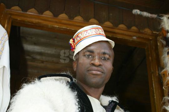 Samuel Okunowo la Muzeul Satului în 2003
