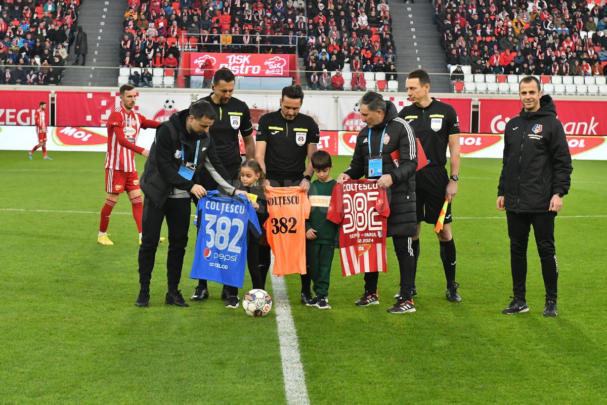 Reacție virulentă după arbitrajul din Sepsi - Farul: „E o porcărie! A dat pentru că avea conștiința încărcată”