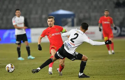 Iosif Rotariu consideră că roș-albaștrii au renunțat prea ușor la unii jucători: „Rapid și CFR Cluj au loturi superioare FCSB-ului”