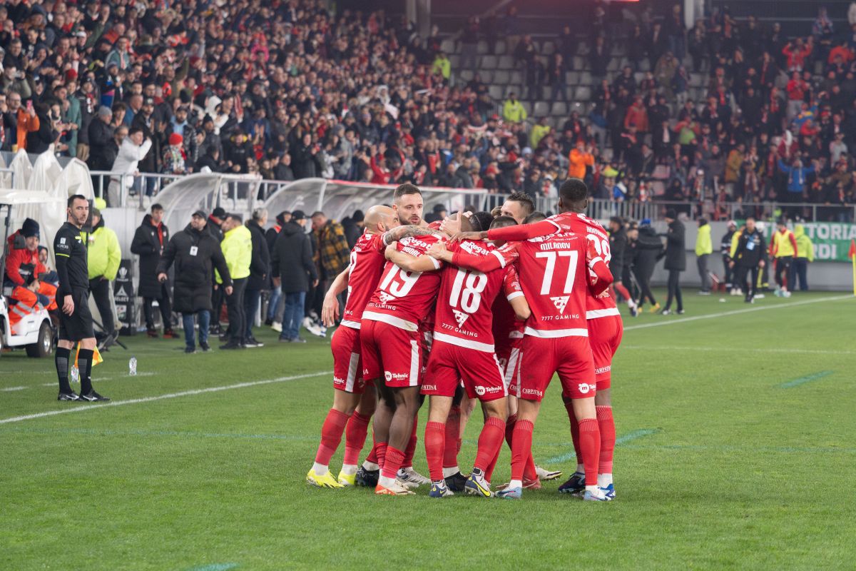 Unul dintre preferații dinamoviștilor oferă declarația zilei: „Când obosesc, îi aud și încep să alerg din nou”