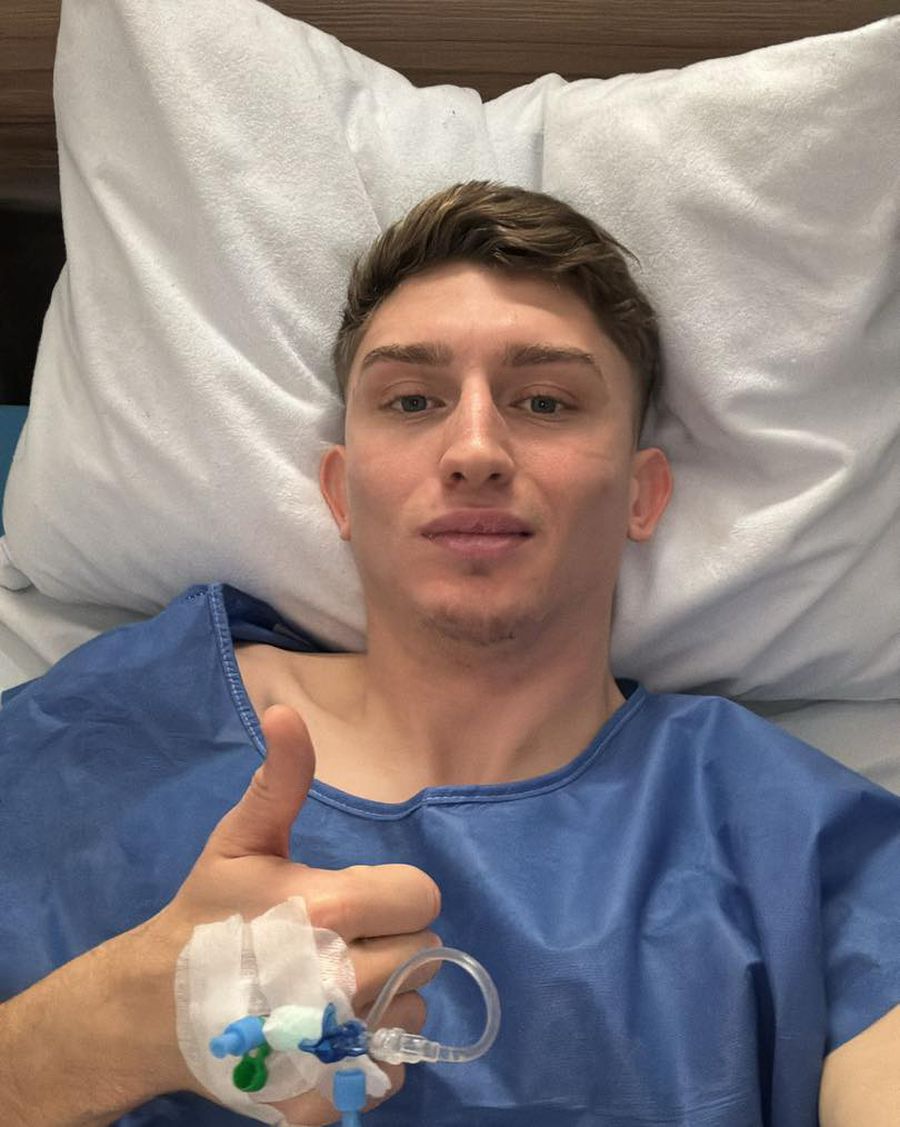 Cristian Licsandru s-a operat la ligamente/ foto: Facebook Dinamo Dezvăluiri despre fotbalistul „dispărut” de la Dinamo: „Îmi pare rău pentru el. Are o problemă gravă” » Buletinul medical al „câinilor”