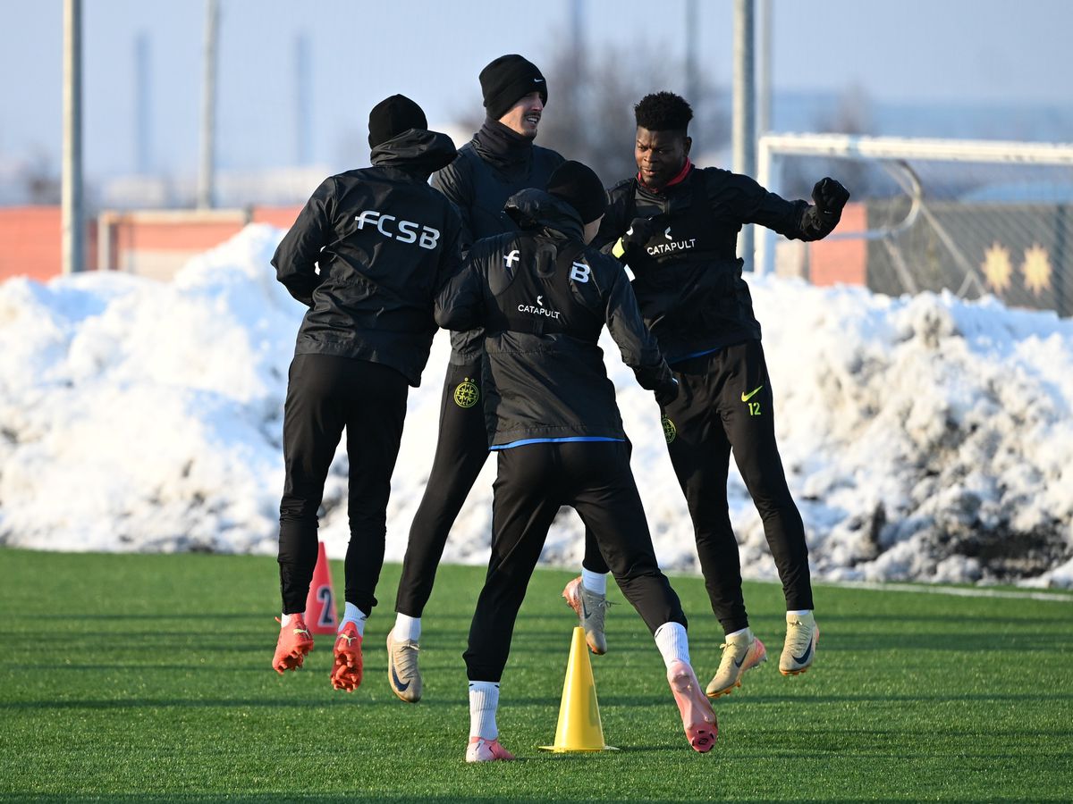 Antrenamentul oficial al celor de la FCSB înaintea meciului cu PAOK