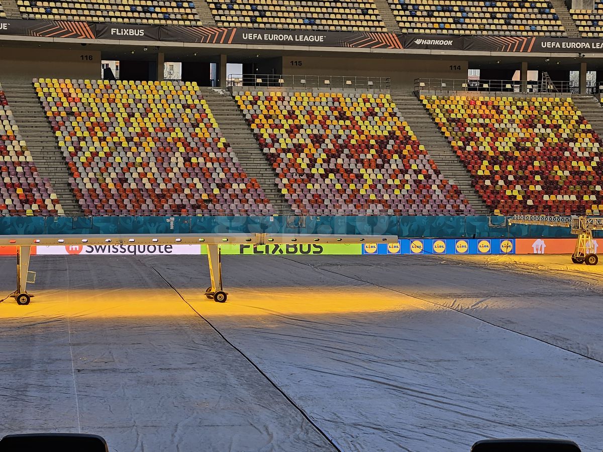 Suporterii FCSB l-au ascultat pe Mihai Stoica » Imaginile serii, pe Arena Națională: câți au venit la deszăpezire