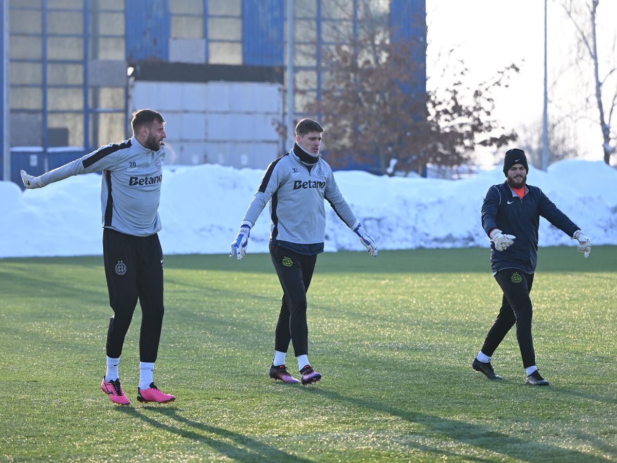 Antrenamentul oficial al celor de la FCSB înaintea meciului cu PAOK