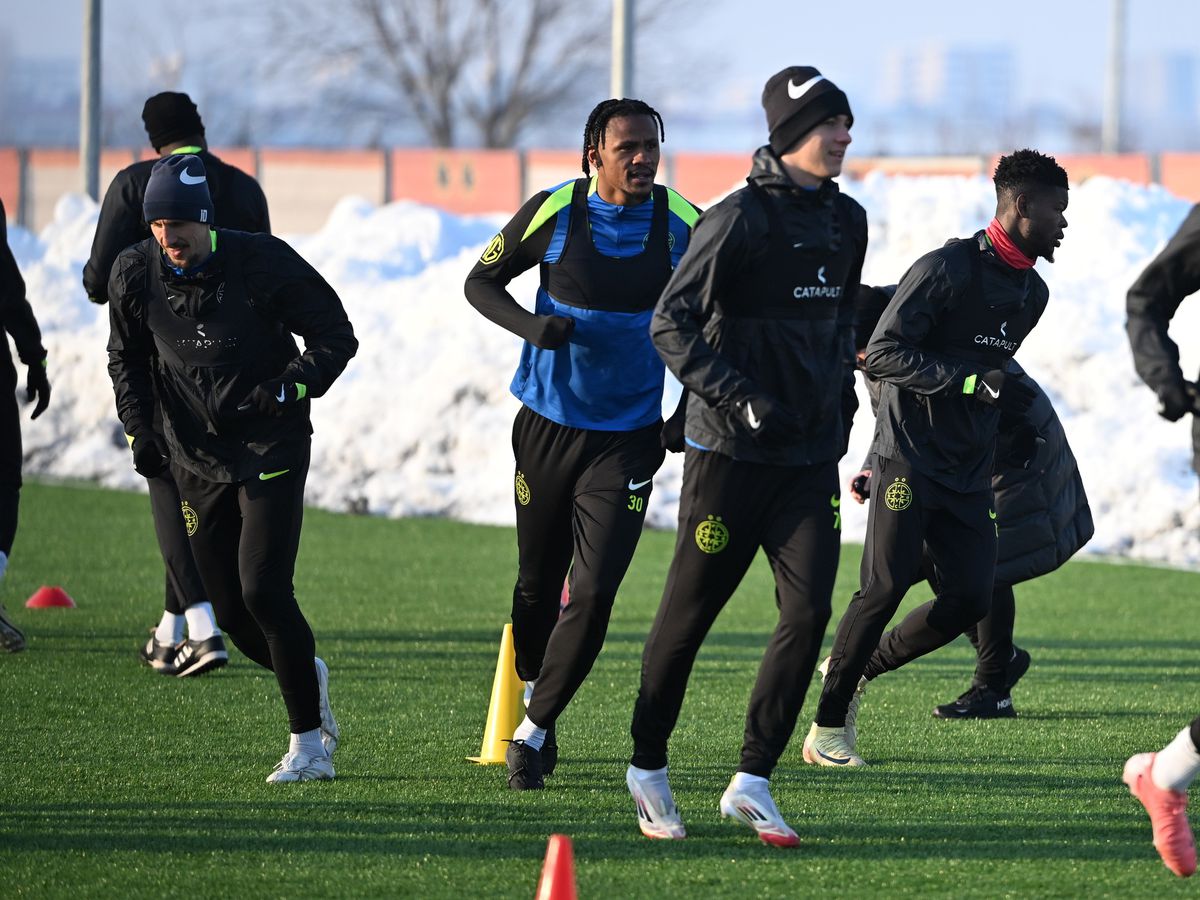 Antrenamentul oficial al celor de la FCSB înaintea meciului cu PAOK