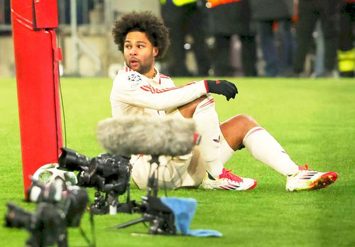 Serge Gnabry, imaginea neputinței la Bayern, a fost notat cu 6 de Bild (nu și-a meritat banii) / Foto: Imago
