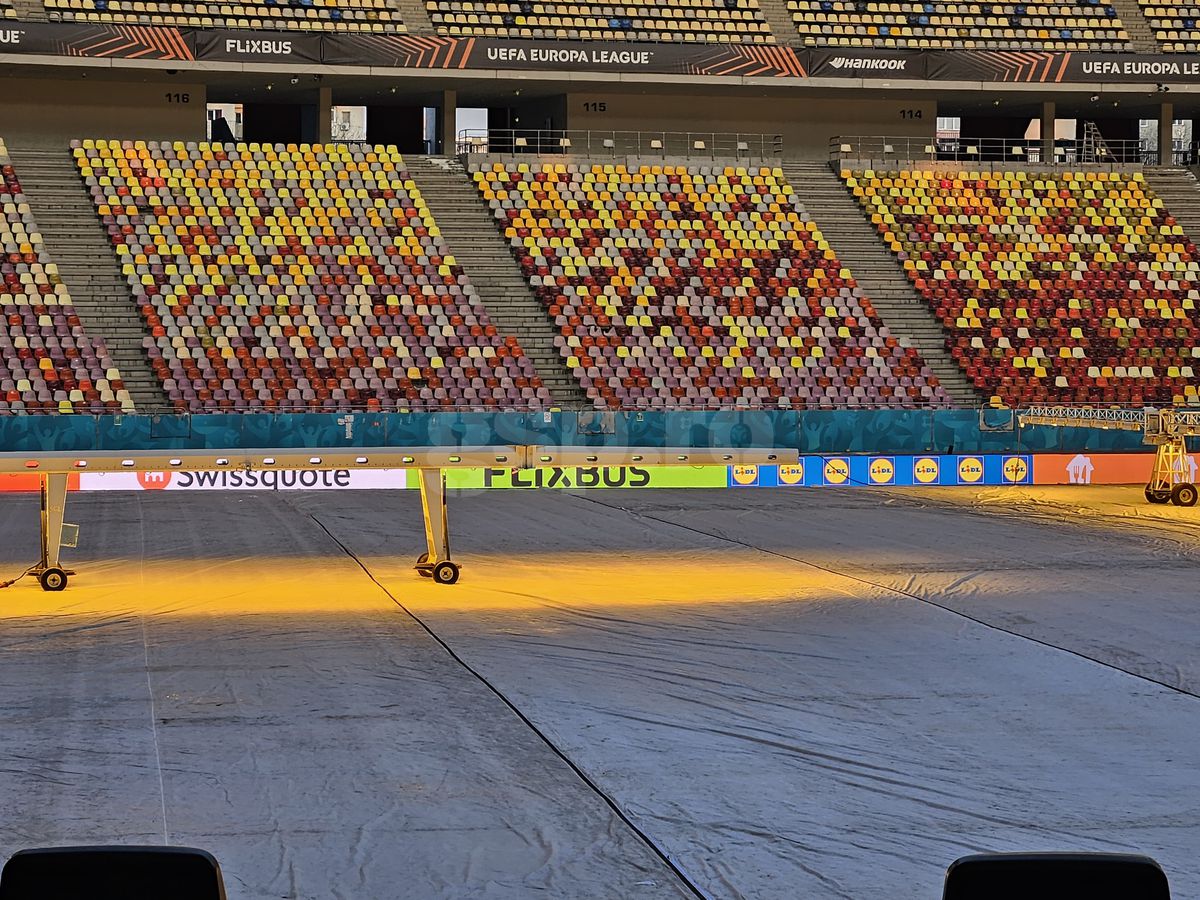 Suporterii FCSB l-au ascultat pe Mihai Stoica » Imaginile serii, pe Arena Națională: câți au venit la deszăpezire