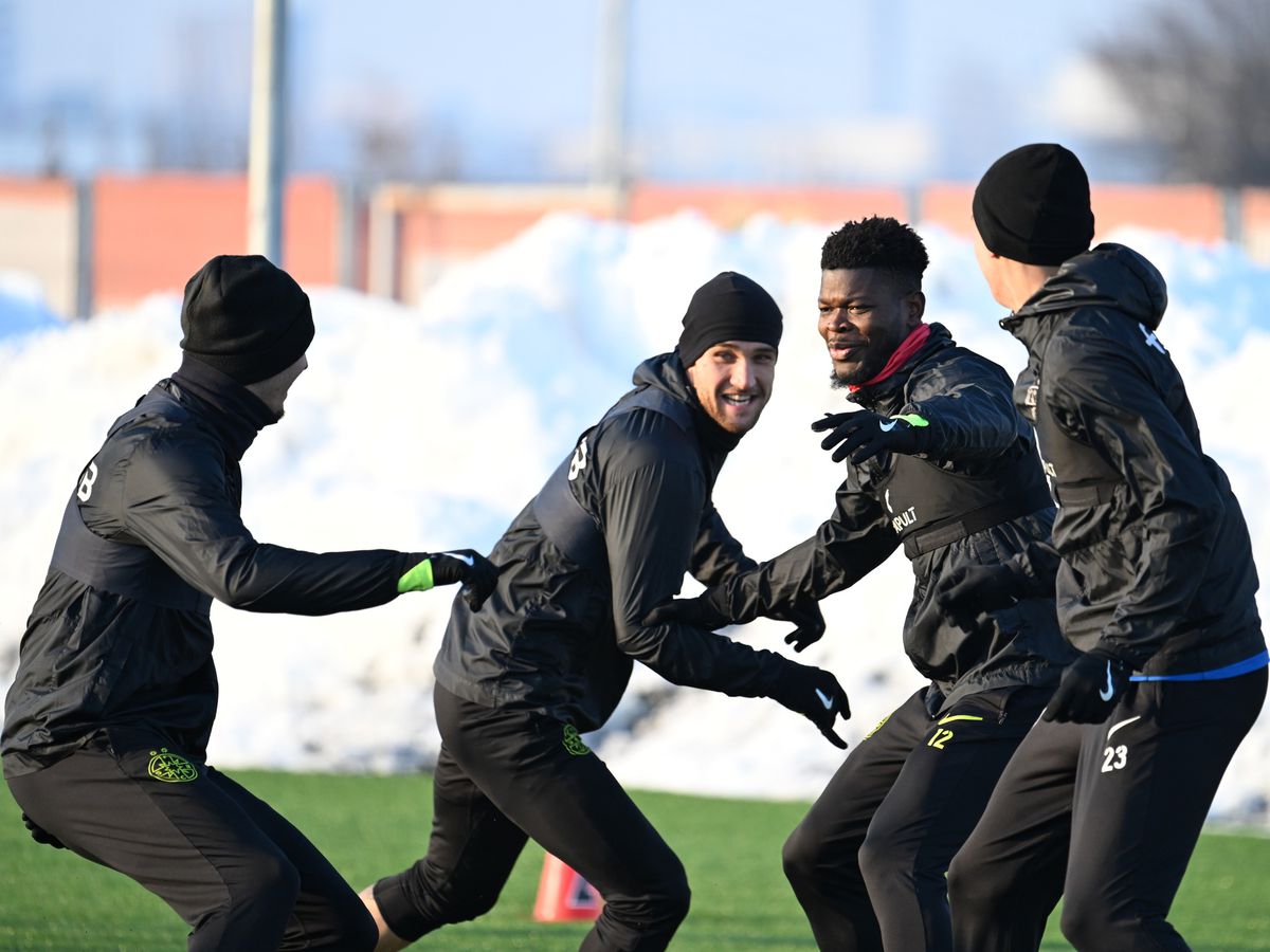 Antrenamentul oficial al celor de la FCSB înaintea meciului cu PAOK