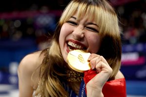 Americanca Alysa Liu, noua campioană olimpică a patinajului artistic feminin