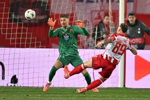 Răzvan Lucescu și Ionuț Radu deschid turul play-off-ului de calificare în „optimile” Europa League