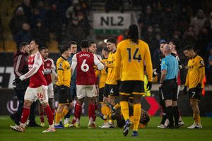 Nervi întinși la Arsenal, încăierare la final! » De unde a plecat totul