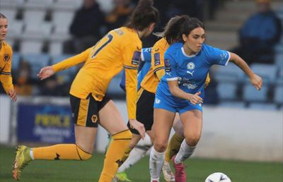 Fotbalista comparată cu Megan Fox denunță „sexualizarea” la care este supusă