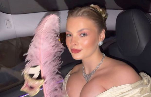 Între două „finale” pentru play-off, Bîrligea a dus-o pe Antonia la bal mascat