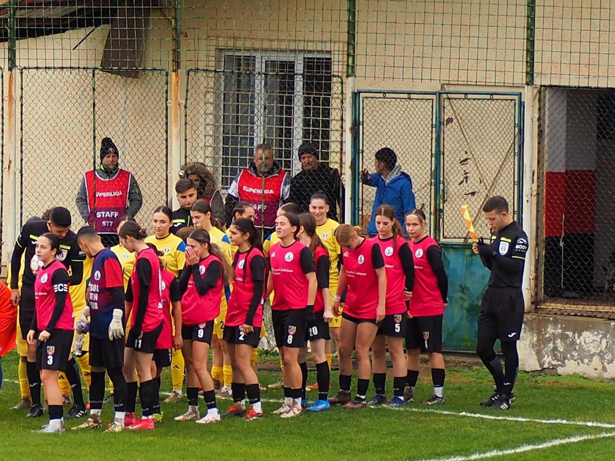 Imagini de la ACS Prahova Ploiești - Petrolul Ploiești