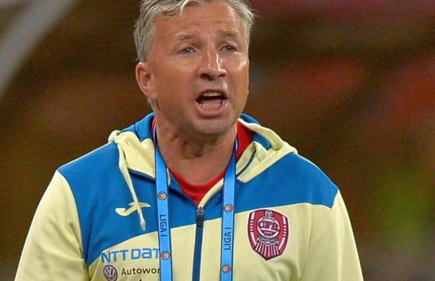 CFR CLUJ. Dan Petrescu, poziție categorică în legătură cu jucătorii străini: „Nu le dăm voie să plece”