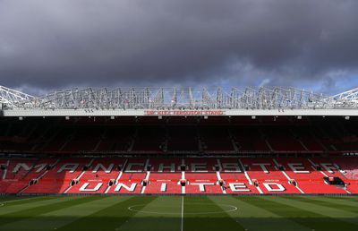 Gest superb al celor de la Manchester United » Își vor plăti în continuare cei 3.000 de angajați, deși campionatul este suspendat! E vorba de un milion de lire