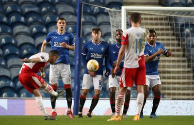 Nicolae Stanciu a explicat golul senzaţional din partida cu Rangers: „M-am răzgândit în ultimul moment”