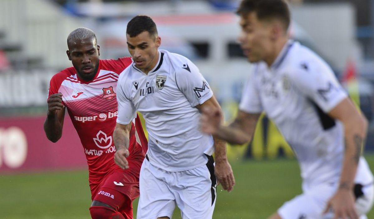 Se pregătește o nouă schimbare de antrenor în Liga 1: „De ce să periclitez un club?”